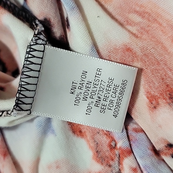 Vera Wang Floral Tank - Picture 7 of 8